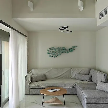 Villa Lithos Infinity Ii,