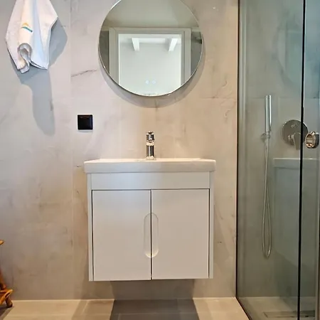 Villa Lithos Infinity Ii, *